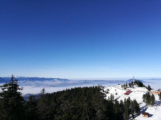 Bradul Ski Slope